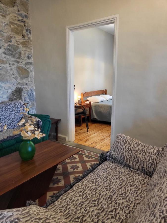 Theplatres.Nest Villa Kültér fotó